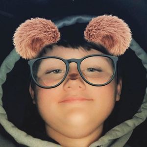 Meet your Posher, Elijah